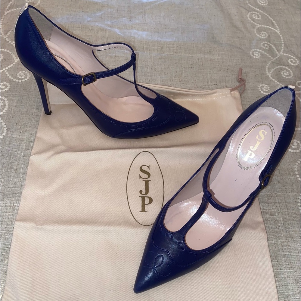 Sarah Jessica Parker T Strap Pumps